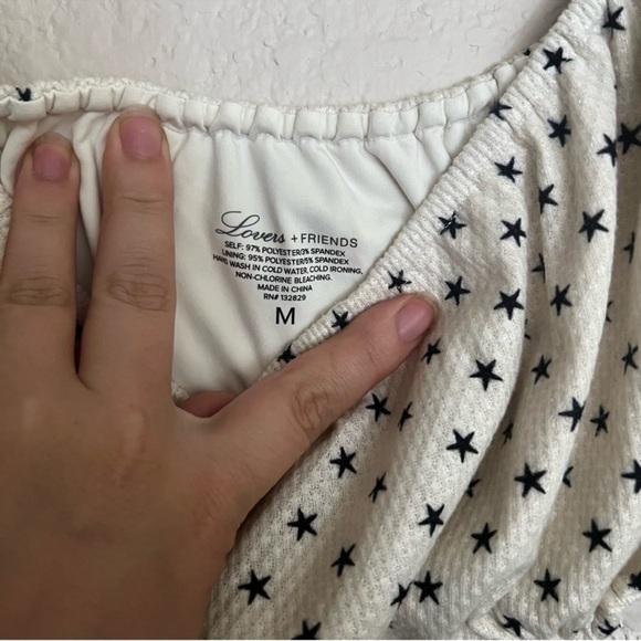 Lovers + Friends Just Don’t Care Star Bikini Top Size: M - Picture 3 of 7